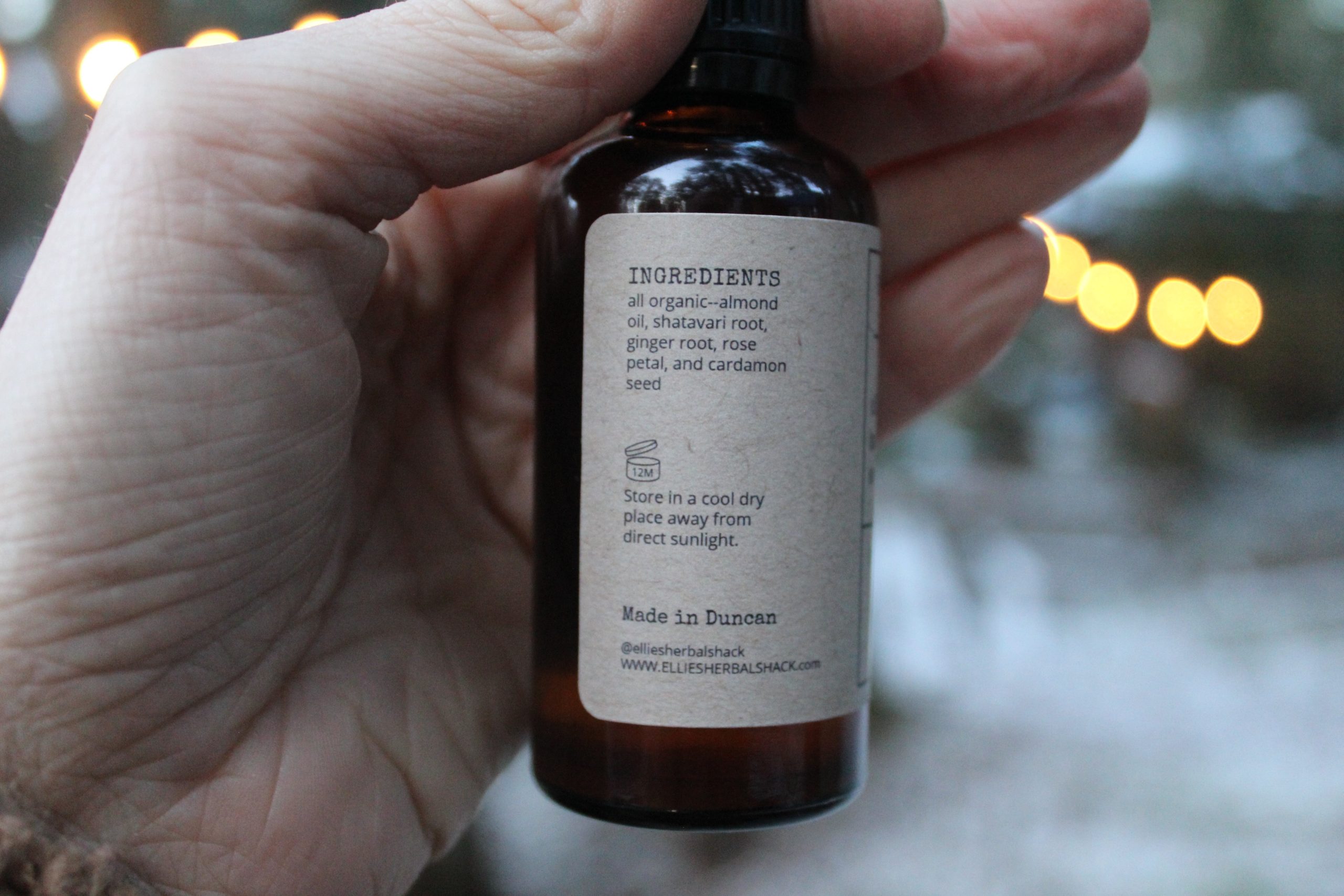 Healing the Feminine Herbal Body Oil - Image 3